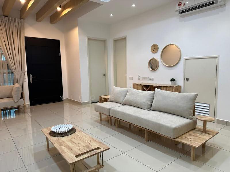 Rumah Teres untuk Disewa di Bandar Cassia (Batu Kawan) - Nicole Liew - Living Room - PropertyGuru.com.my