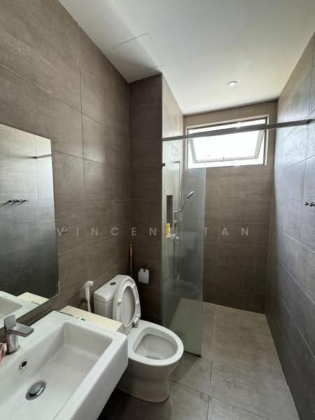 Kediaman Servis untuk Disewa di Citizen @ Old Klang Road - Vincent Tan - Bathroom - PropertyGuru.com.my