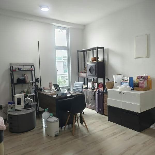 Rumah Kluster untuk Dijual di Austin (Johor Bahru) - MJ Lai - Study - PropertyGuru.com.my