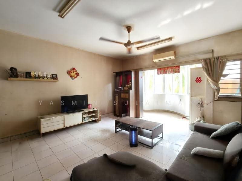 Apartment for Sale at Desa Saujana - Yasmin Sulaiman - Living Room - PropertyGuru.com.my