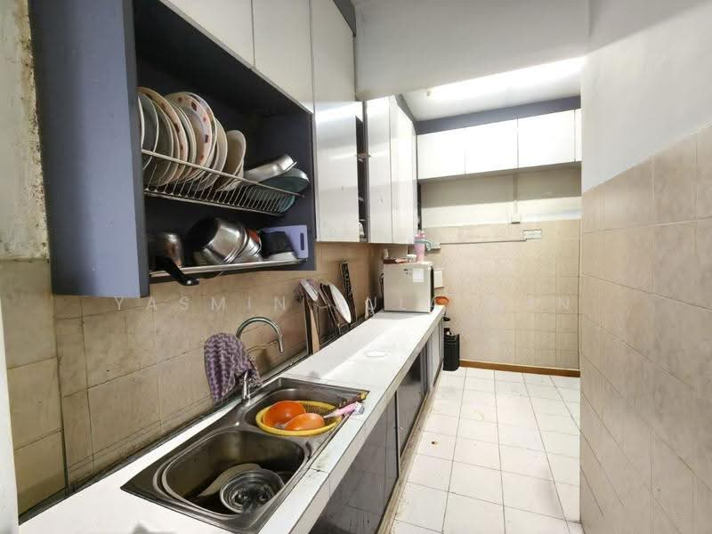 Apartment for Sale at Desa Saujana - Yasmin Sulaiman - Kitchen - PropertyGuru.com.my