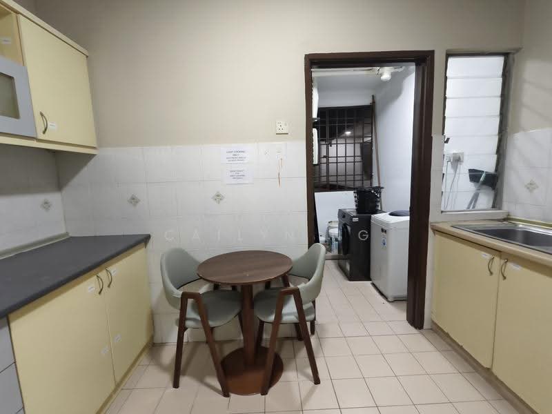 Condominium for Rent at Puncak Seri Kelana - Cailyn Ng - Kitchen - PropertyGuru.com.my