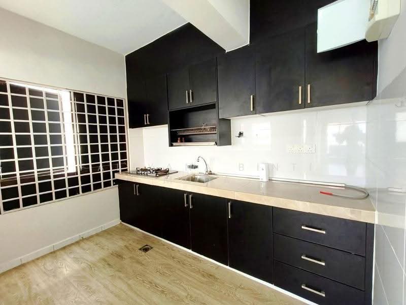 Kondominium untuk Dijual di Vista Millennium Condominium - Faliyana binti Muda - PropertyGuru.com.my