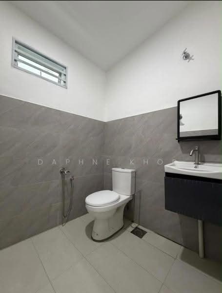 Bungalow House untuk Dijual di Taman Markisah (Bukit Mertajam) - Daphne Khor - Bathroom - PropertyGuru.com.my