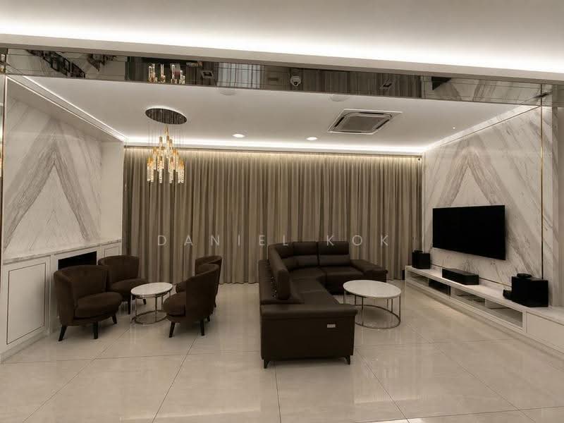 Rumah Berkembar untuk Dijual di Eco Sanctuary (Telok Panglima Garang) - Daniel Kok - Living Room - PropertyGuru.com.my