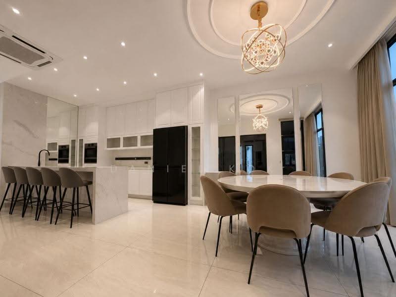 Rumah Berkembar untuk Dijual di Eco Sanctuary (Telok Panglima Garang) - Daniel Kok - Kitchen - PropertyGuru.com.my