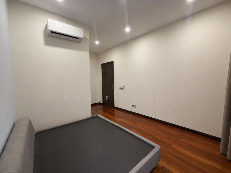 Rumah Berkembar untuk Dijual di Eco Sanctuary (Telok Panglima Garang) - Daniel Kok - Bedroom - PropertyGuru.com.my