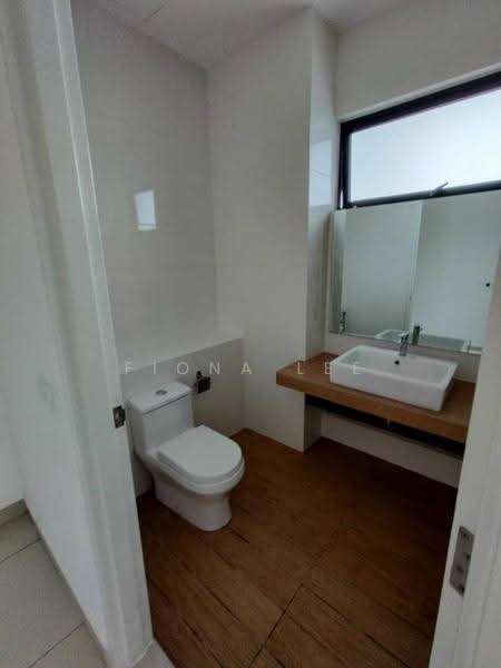 Condominium for Rent at The Parque Residences - Fiona Lee - Bathroom - PropertyGuru.com.my