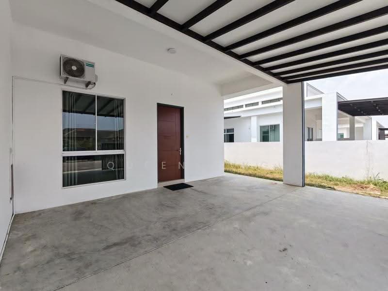 Cluster House for Sale in Iskandar Puteri (Nusajaya) (Johor) - Queenie Ng - Exterior - PropertyGuru.com.my