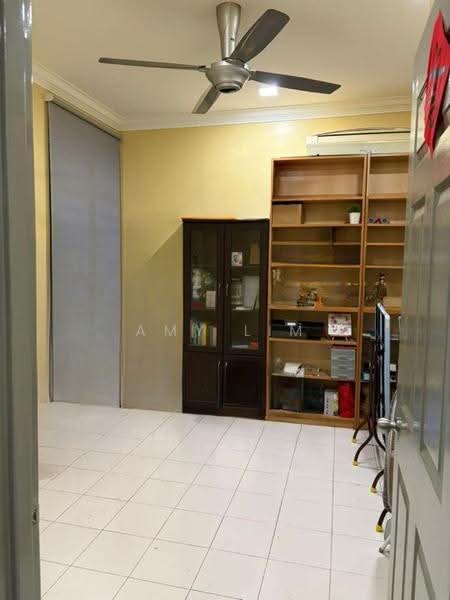 2-storey Terraced House for Sale in Bandar Puteri Puchong (Puchong) - Amy Lim - Living Room - PropertyGuru.com.my