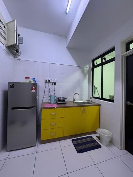 Kediaman Servis untuk Disewa di Sky View - KC Casey - Kitchen - PropertyGuru.com.my