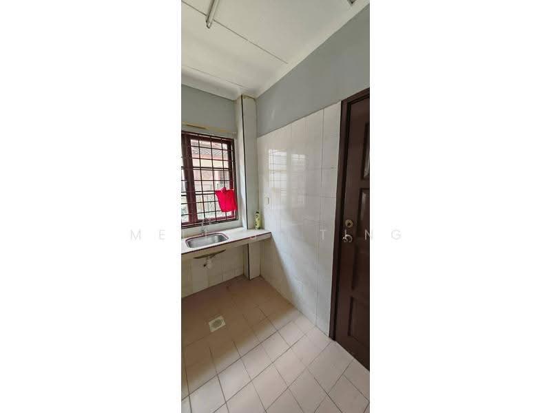 Rumah Teres 2-Tingkat untuk Dijual di Taman Puchong Prima (Puchong) - Melissa Ting - Kitchen - PropertyGuru.com.my