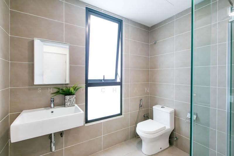 Kediaman Servis untuk Disewa di D'sara Sentral - Sheng Chyan Lee - Bathroom - PropertyGuru.com.my