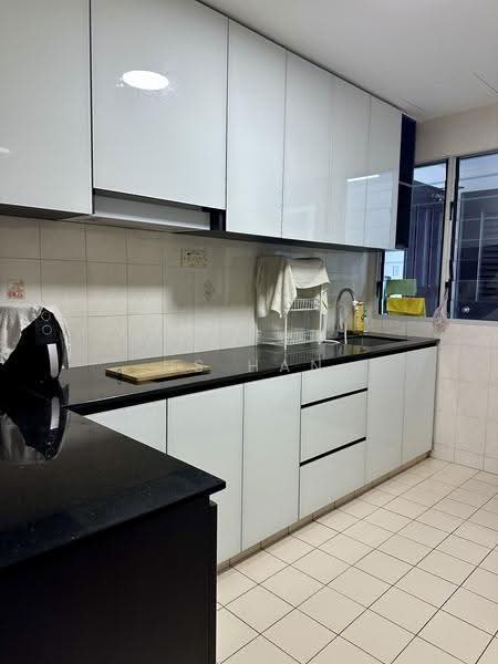 Kondominium untuk Disewa di Ocean Palms Condominium - NS Han - Kitchen - PropertyGuru.com.my