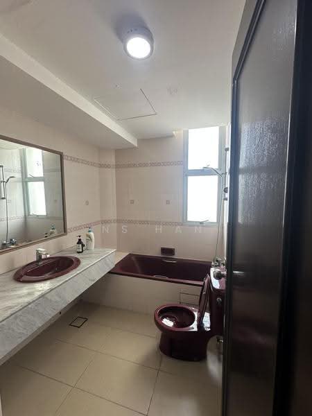 Kondominium untuk Disewa di Ocean Palms Condominium - NS Han - Bathroom - PropertyGuru.com.my