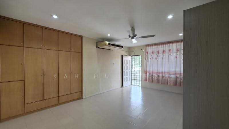 Rumah Teres 2-Tingkat untuk Dijual di Bukit Mertajam (Penang) - Kah Hui Teoh - Bedroom - PropertyGuru.com.my