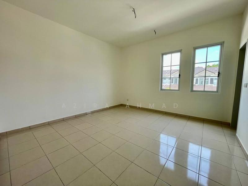 Rumah Teres untuk Dijual di Sepang (Selangor) - Azira Ahmad - Interior - PropertyGuru.com.my