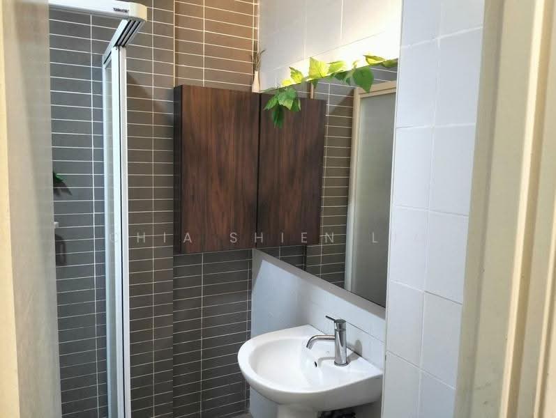 Kediaman Servis untuk Disewa di Palazio - Chia Shien Lim - Bathroom - PropertyGuru.com.my