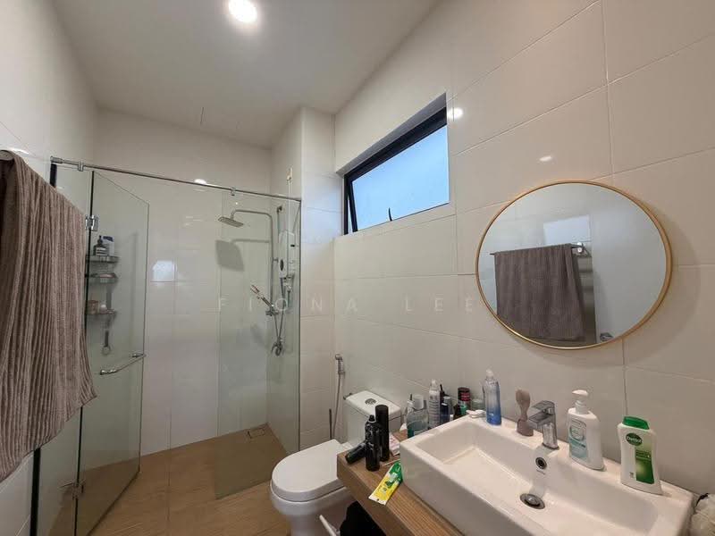 Condominium for Rent at The Parque Residences - Fiona Lee - Bathroom - PropertyGuru.com.my
