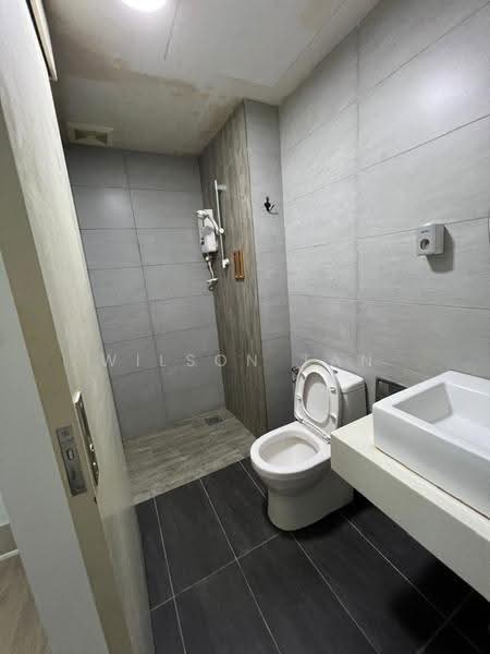 Kediaman Servis untuk Dijual di Arte Plus - Wilson Tan - Bathroom - PropertyGuru.com.my