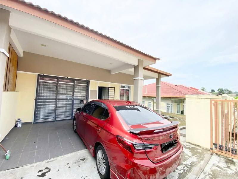 Semi-Detached House for Rent in Taman Desa Bestari (Sepang) - Zulhaikal Asmadee - Exterior - PropertyGuru.com.my