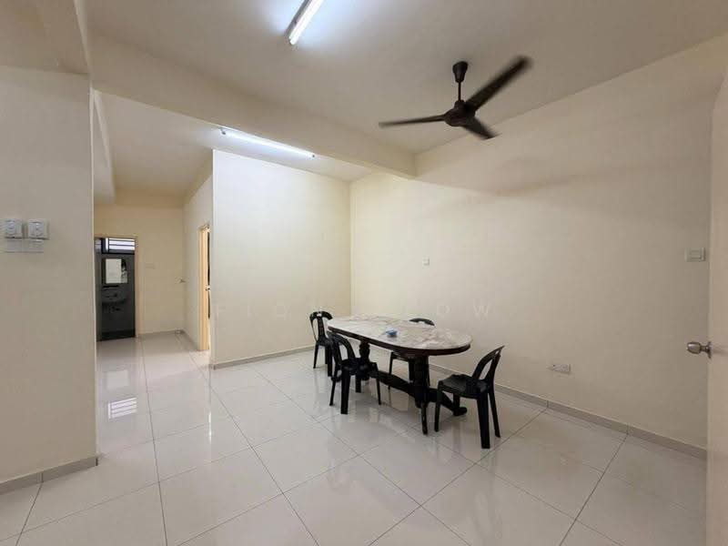 2-storey Terraced House for Rent in Skudai (Johor) - Fion Teow - Dining Room - PropertyGuru.com.my