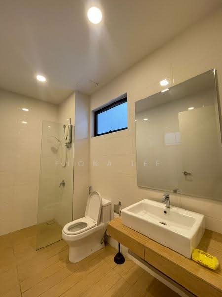 Condominium for Rent at The Parque Residences - Fiona Lee - Bathroom - PropertyGuru.com.my