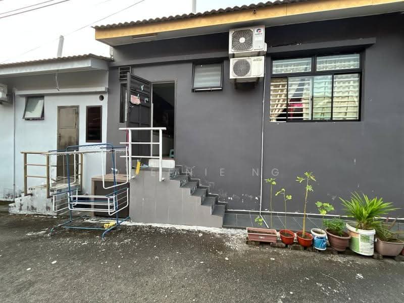 Rumah Teres 1-Tingkat untuk Dijual di Setia Eco Gardens (Gelang Patah) - Queenie Ng - Exterior - PropertyGuru.com.my