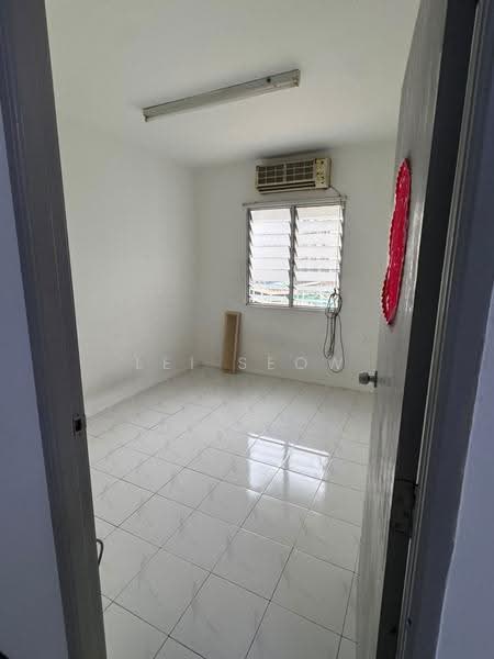Apartment for Sale at Sri Ivori Apartment - Lei Seow - PropertyGuru.com.my