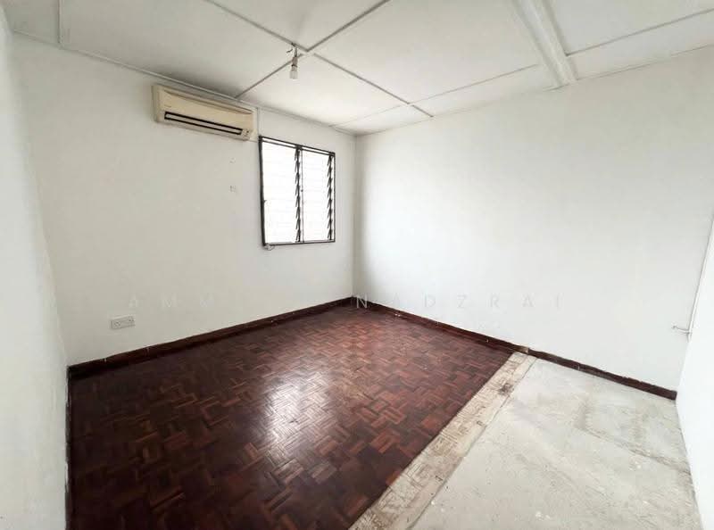 2-storey Terraced House for Sale in Seksyen 17 (Shah Alam) - Ammeer Nadzrai - Interior - PropertyGuru.com.my