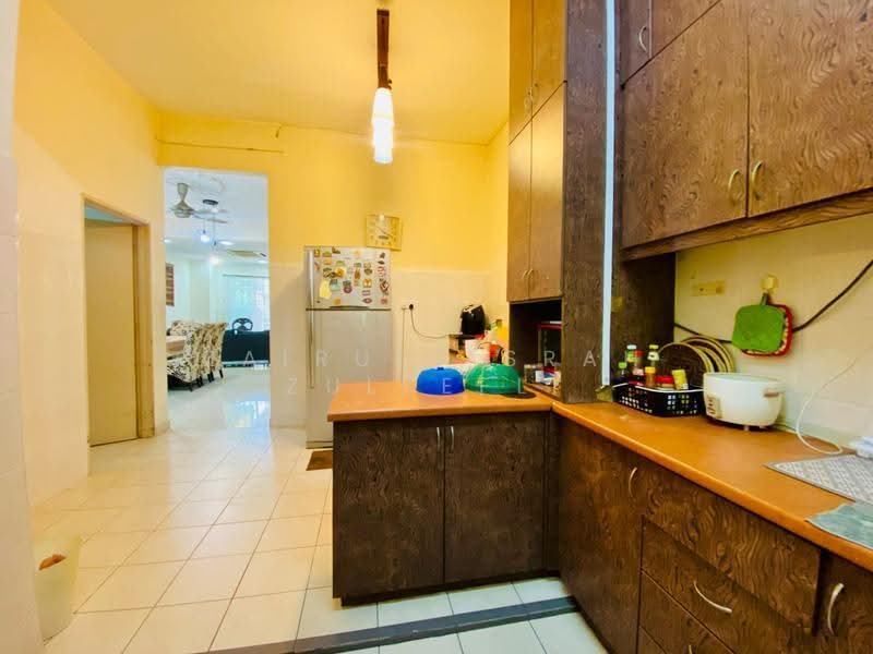 Rumah Teres 2-Tingkat untuk Dijual di Ampang (Selangor) - Zairul Asrah Zulkefli - Kitchen - PropertyGuru.com.my