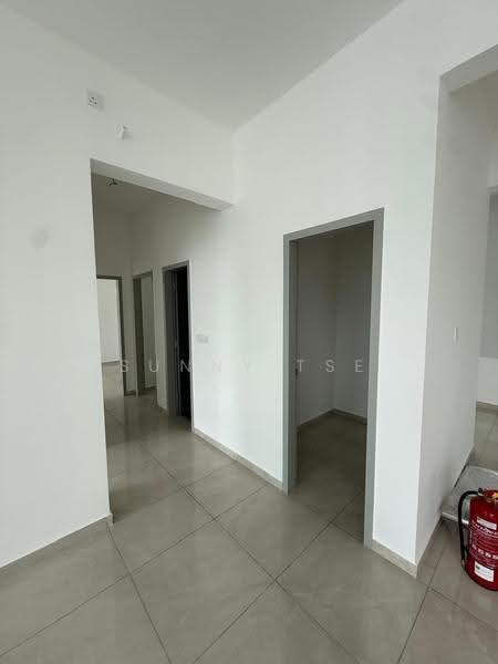 Condominium for Sale at Lucerne Residences - Sunny Tse - Interior - PropertyGuru.com.my
