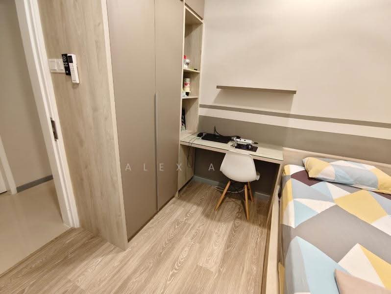 Kediaman Servis untuk Dijual di United Point (Residensi Berpadu) - Alex Ang - Bedroom - PropertyGuru.com.my