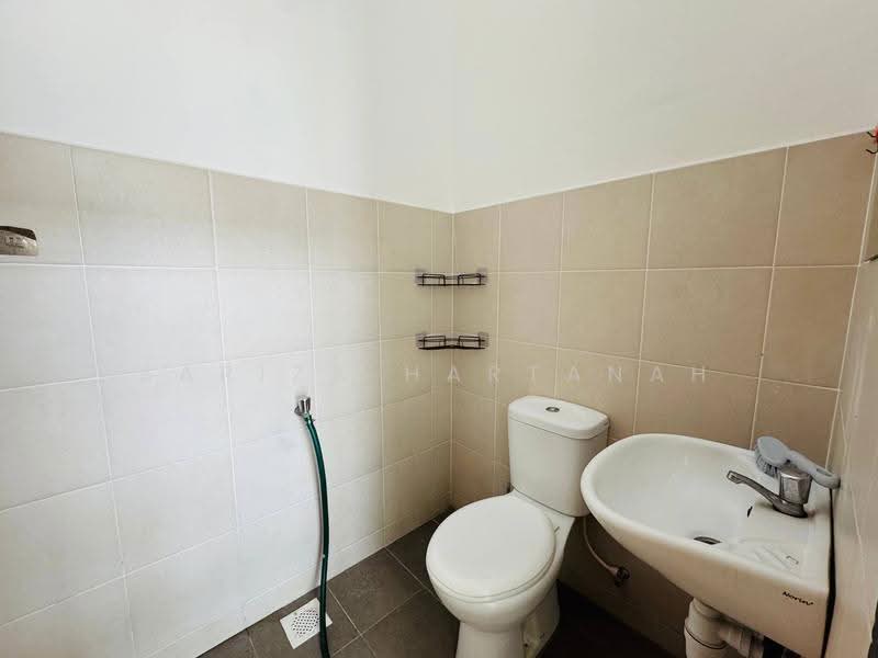 Rumah Teres 1-Tingkat untuk Dijual di Banting (Selangor) - Sariza Hartanah - PropertyGuru.com.my