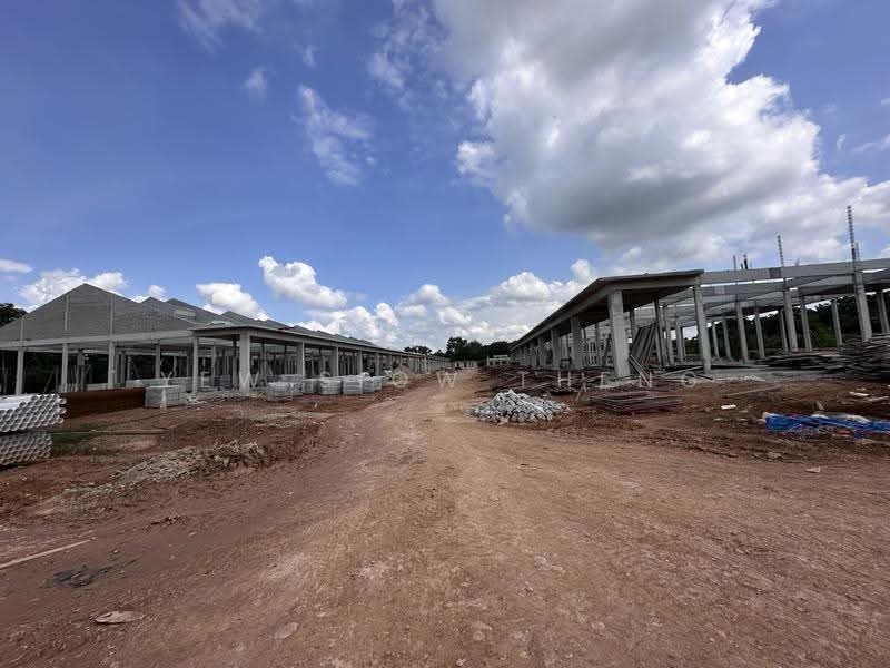 Rumah Teres 1-Tingkat untuk Dijual di Lukut (Port Dickson) - Yew Siow Theng - Exterior - PropertyGuru.com.my