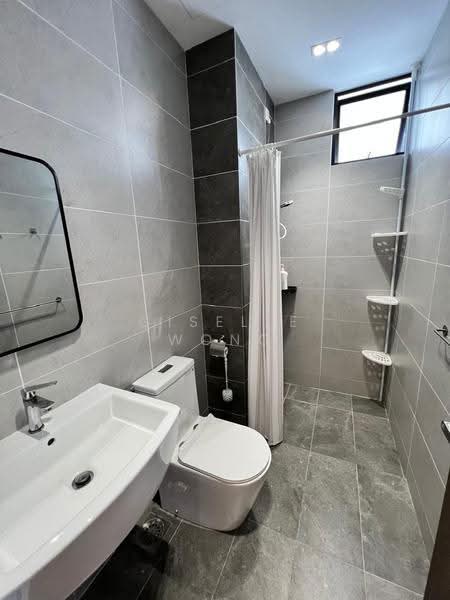 Apartment for Rent at Twin Tower Residence - Giselle Wong - Bathroom - PropertyGuru.com.my