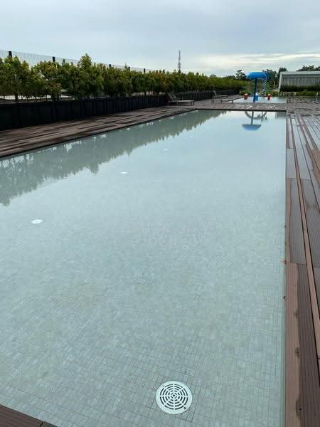 Condominium for Sale at Lakefront Residence - Johnny Leong - Pool - PropertyGuru.com.my