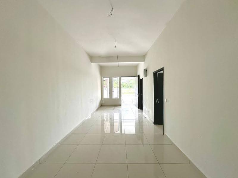Rumah Teres 1-Tingkat untuk Dijual di Sepang (Selangor) - Azira Ahmad - Interior - PropertyGuru.com.my
