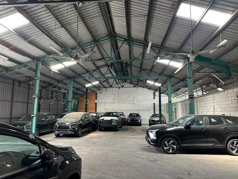 Kilang Terpisah untuk Disewa di Chan Sow Lin (Cheras) - Yoong Sing Liew - Car Park - PropertyGuru.com.my