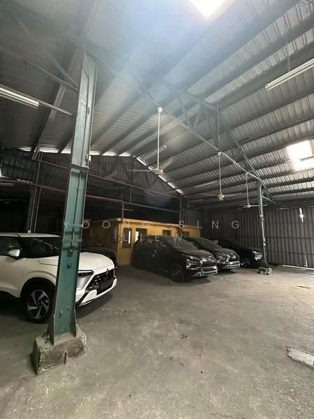Kilang Terpisah untuk Disewa di Chan Sow Lin (Cheras) - Yoong Sing Liew - Car Park - PropertyGuru.com.my