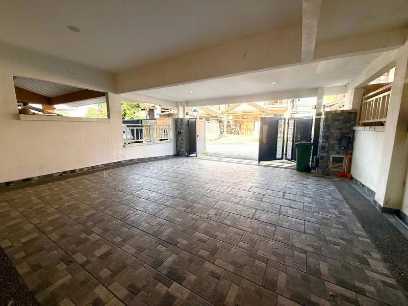 Rumah Teres 2-Tingkat untuk Dijual di Bandar Baru Bangi (Selangor) - Keyna Halim - Exterior - PropertyGuru.com.my