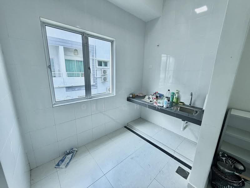 Rumah Bandar untuk Disewa di Taman Bandar Meru Prima (Ipoh) - Gil Chin - Kitchen - PropertyGuru.com.my