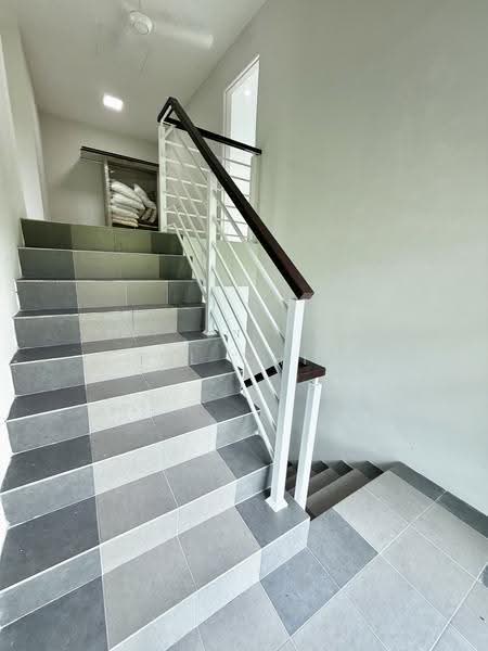 Rumah Bandar untuk Disewa di Taman Bandar Meru Prima (Ipoh) - Gil Chin - Interior - PropertyGuru.com.my