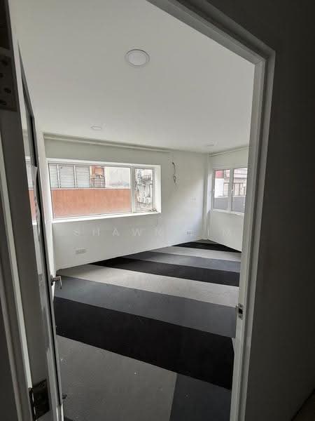 Kedai untuk Disewa di Taman Tun Dr Ismail (Kuala Lumpur) - Shawn Lim - Interior - PropertyGuru.com.my