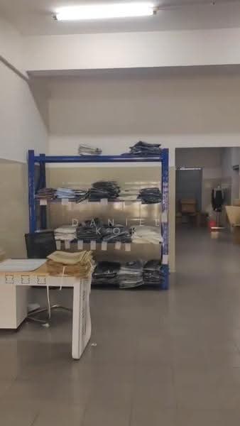 Shop for Rent in Bandar Botanic (Klang) - Daniel Kok - Interior - PropertyGuru.com.my