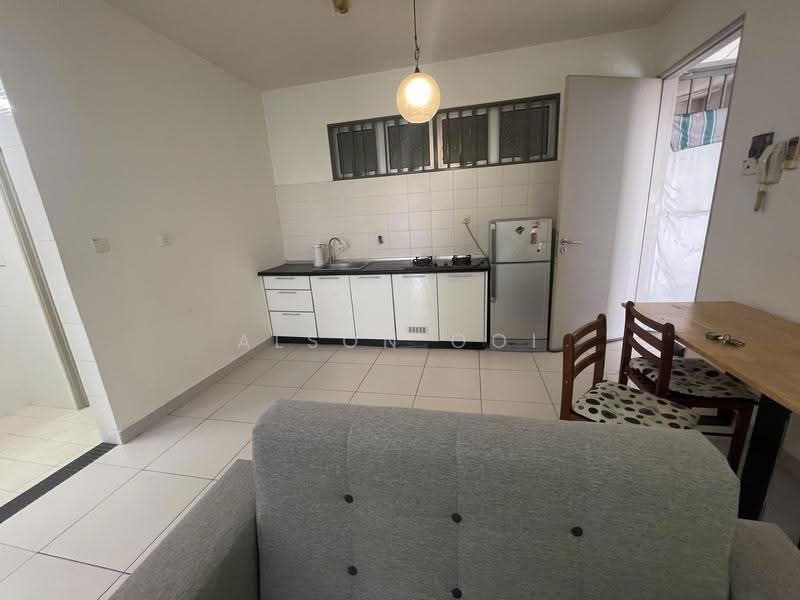 Service Residence for Sale at Domain 3 @ NeoCyber - Alson Ooi - Kitchen - PropertyGuru.com.my