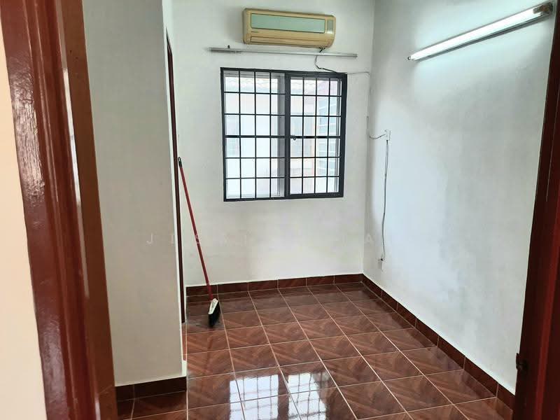Rumah Teres untuk Dijual di TAMAN PUCHONG UTAMA (Puchong) - Jessica Tai - PropertyGuru.com.my