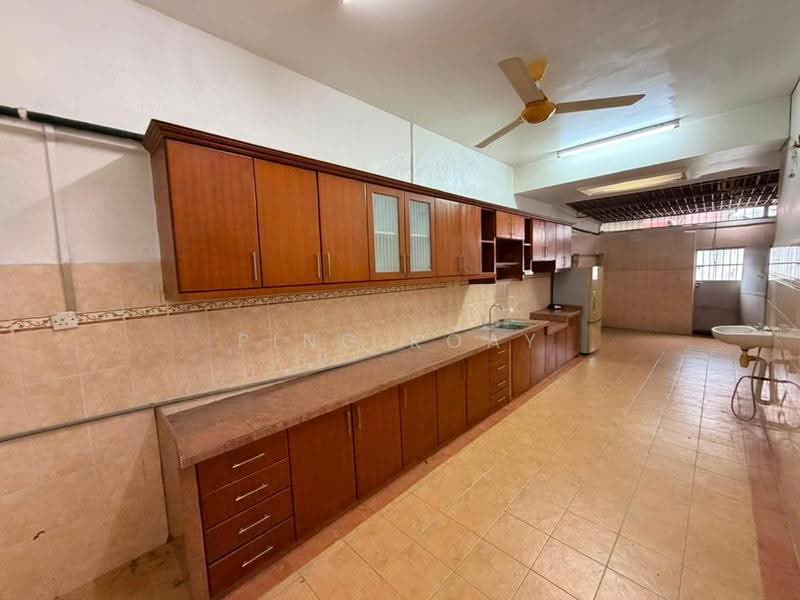 1-storey Terraced House for Sale in Batu Lancang (Jelutong) - Ping Koay - Kitchen - PropertyGuru.com.my