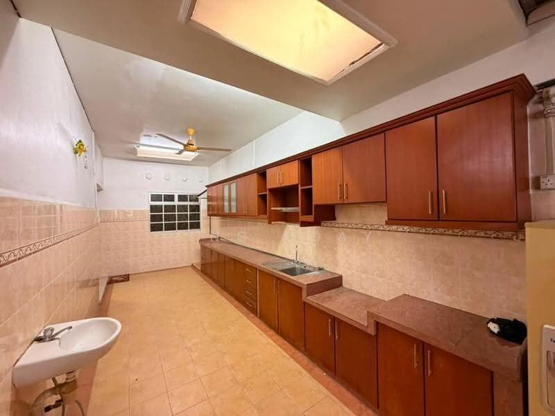1-storey Terraced House for Sale in Batu Lancang (Jelutong) - Ping Koay - Kitchen - PropertyGuru.com.my