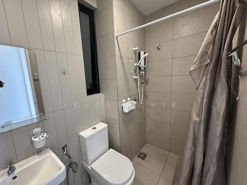 Service Residence for Rent at Kenwingston Avenue - Jayden Chik - Bathroom - PropertyGuru.com.my